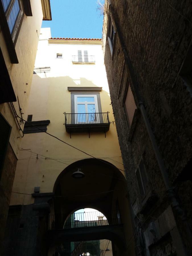 Il Teatro Di Nerone Apartman Nápoly Kültér fotó